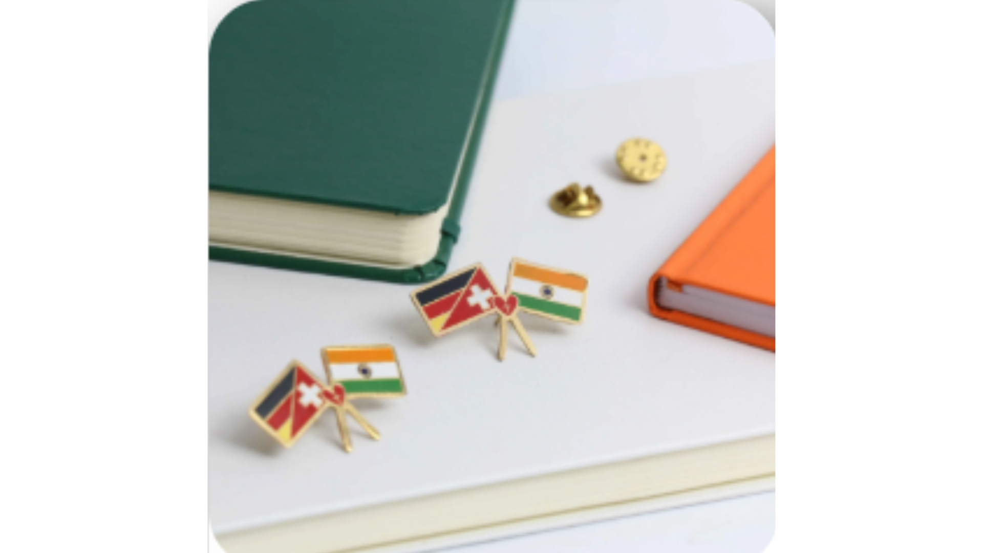 Flag Lapel Pins: A Symbol of Patriotism and Unity